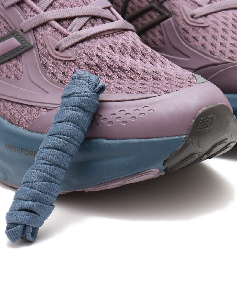 New Balance Fresh Foam Traine with 2000s-inspired overlays and Fresh Foam cushioning for both performance and everyday comfort.