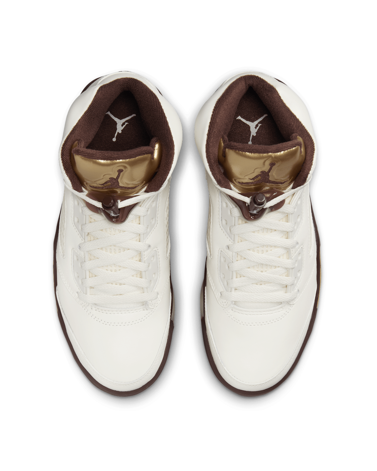 Air Jordan 5 ‘Golden Ticket’ sneaker with Sail leather, Earth-toned midsole, Metallic Gold tongue, and signature lace locks.