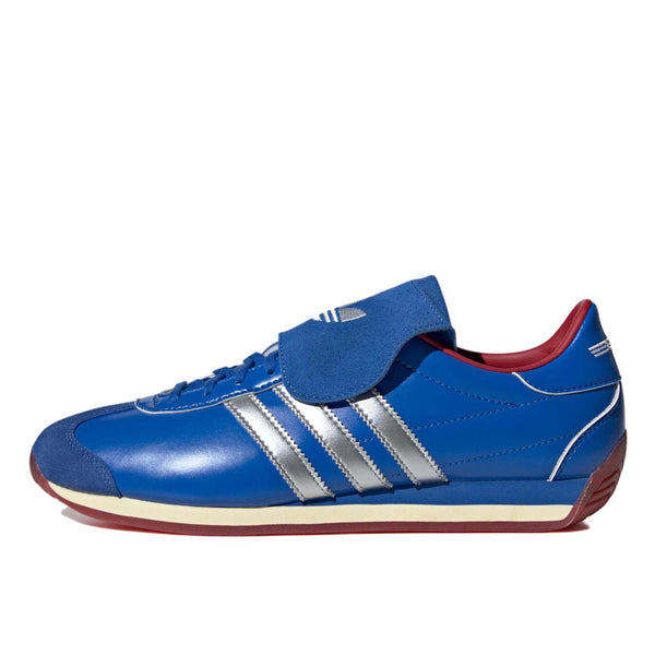 adidas shoes with '70s running style, featuring soft cushioning, grippy outsole, and vintage leather upper with 3-Stripes