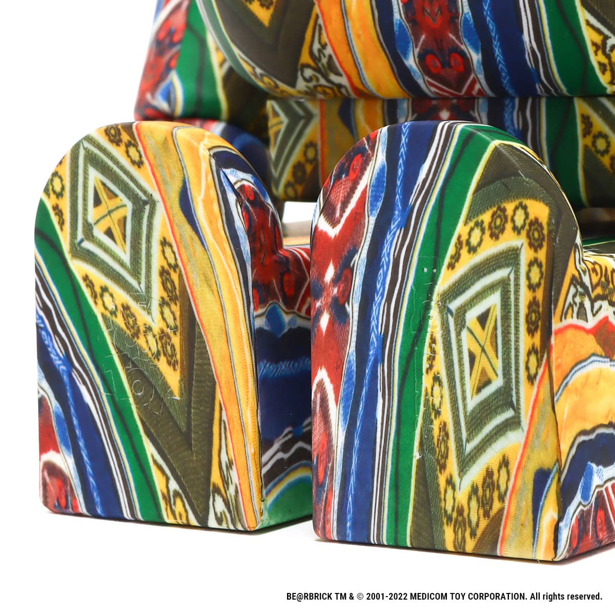 Medicom Be@rbrick atmos x COOGI 100% & 400% – Classic