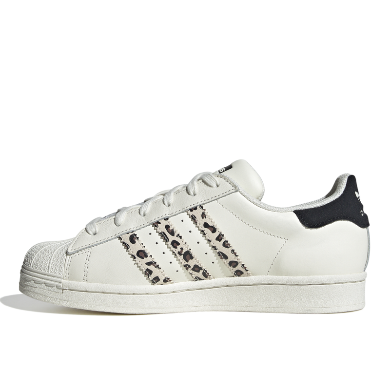 Adidas Superstar shoes - Classic design, premium leather, ostrich pattern, '80s aesthetic, special lace jewel.