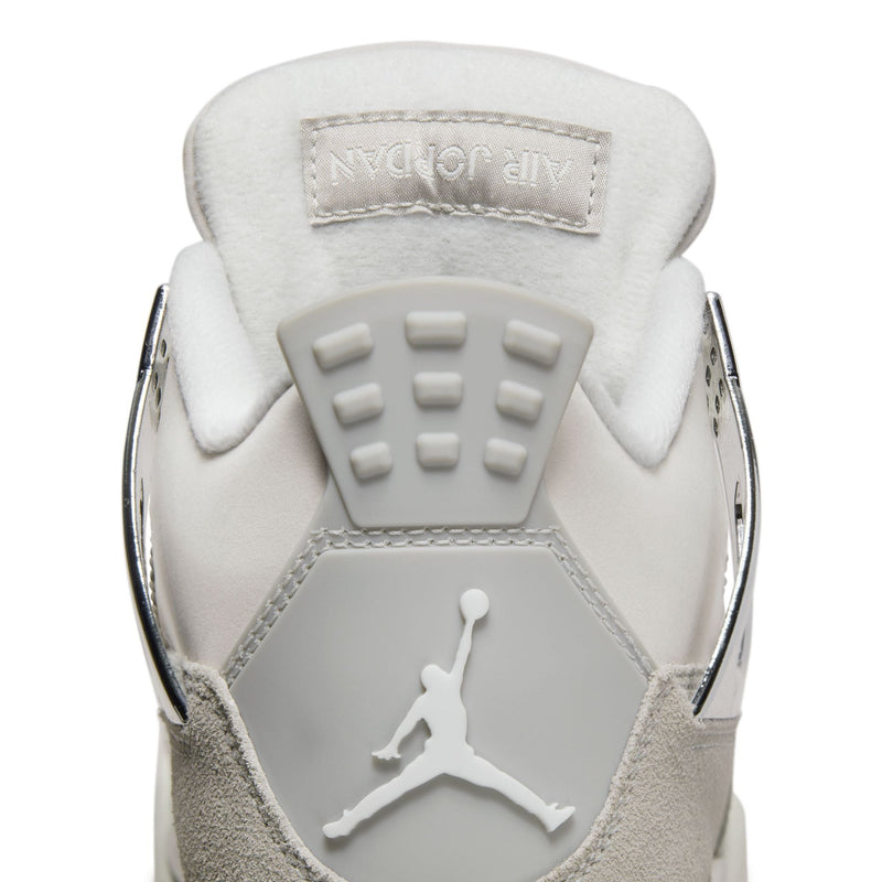 Stylish and high-quality Nike footwear, apparel, and accessories for men and women