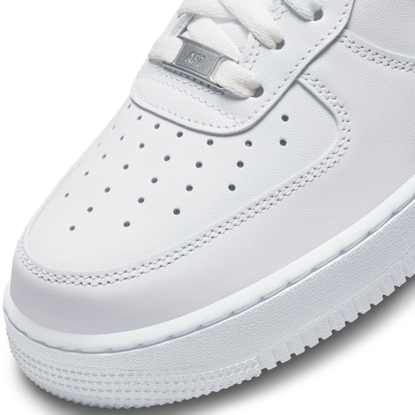 Stylish and high-quality Nike footwear, apparel, and accessories for men and women