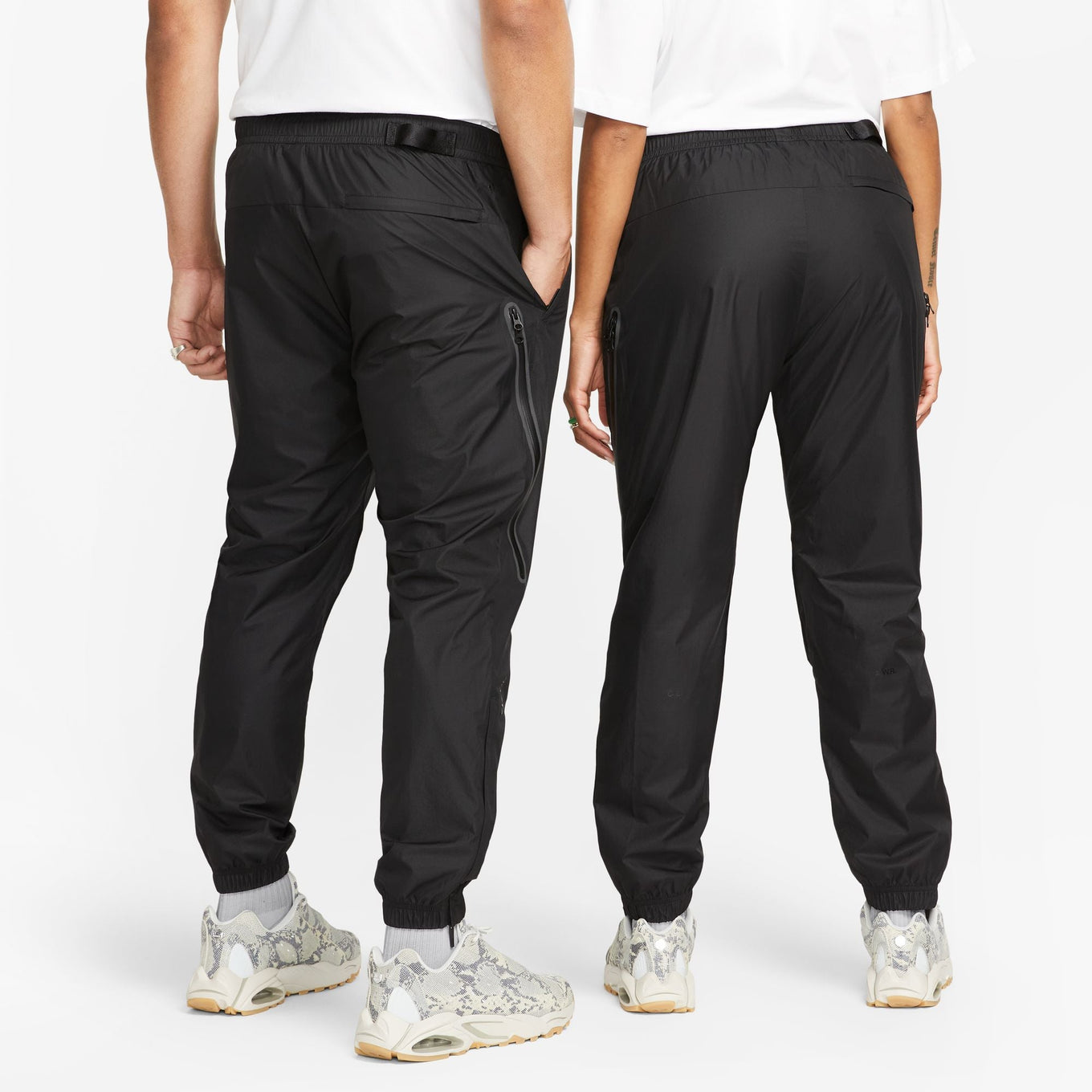 Stylish and high-quality Nike footwear, apparel, and accessories for men and women