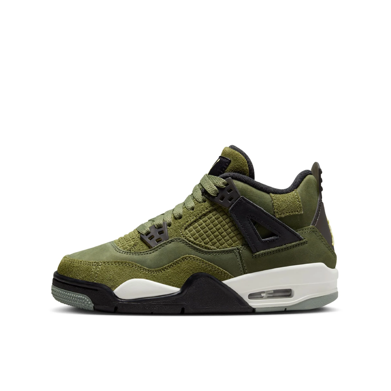 Jordan retro online 4 apparel