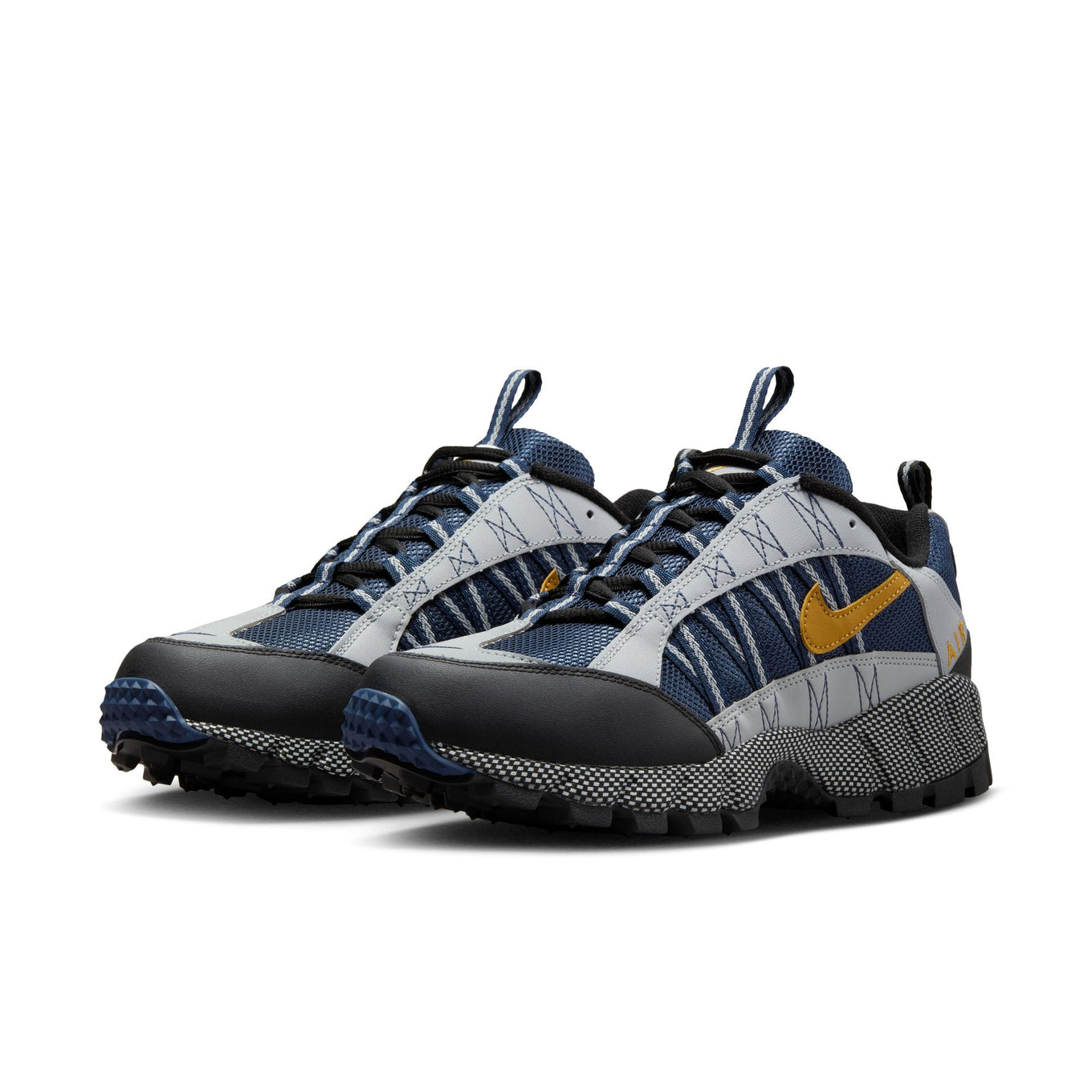 Stylish and high-quality Nike footwear, apparel, and accessories for men and women