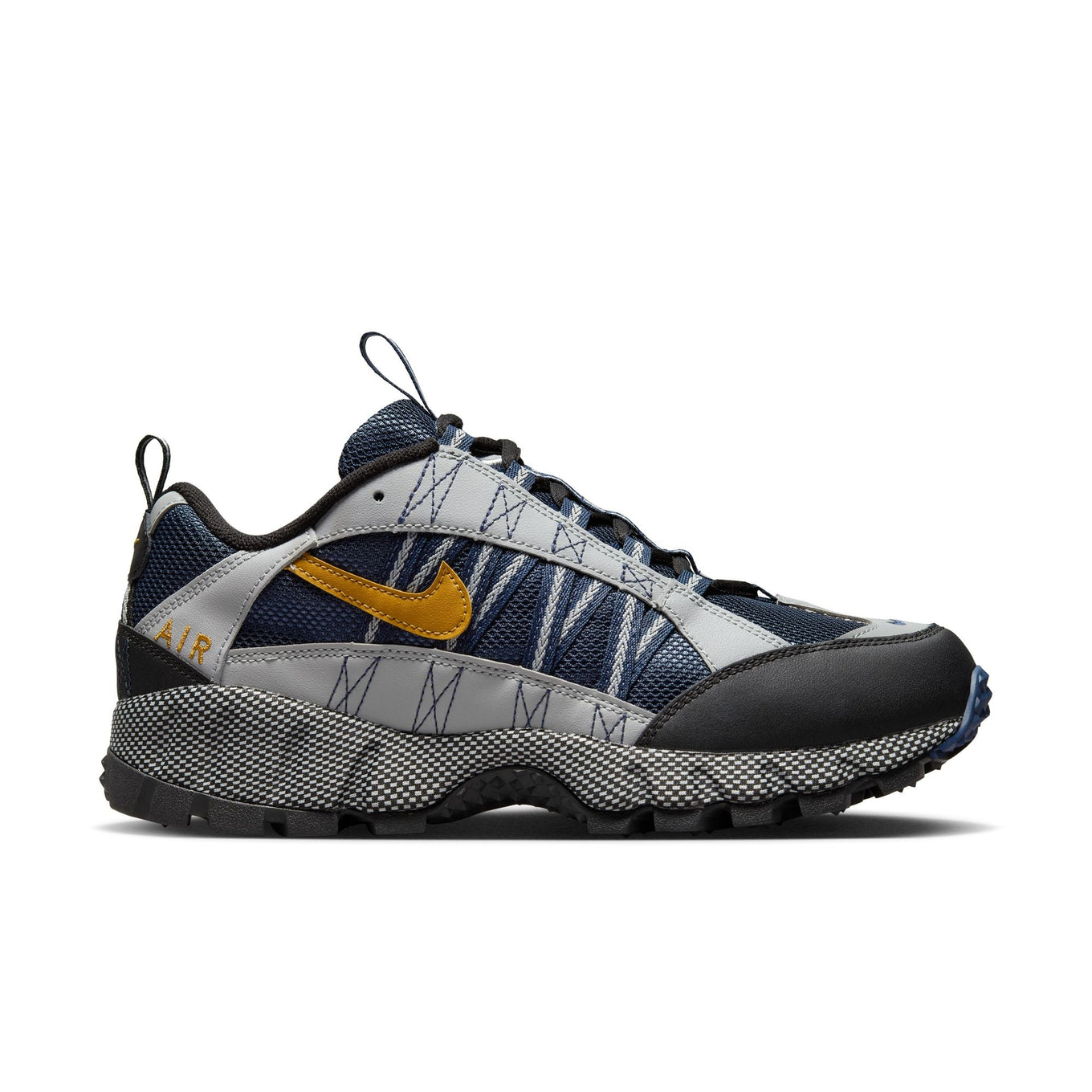 Stylish and high-quality Nike footwear, apparel, and accessories for men and women