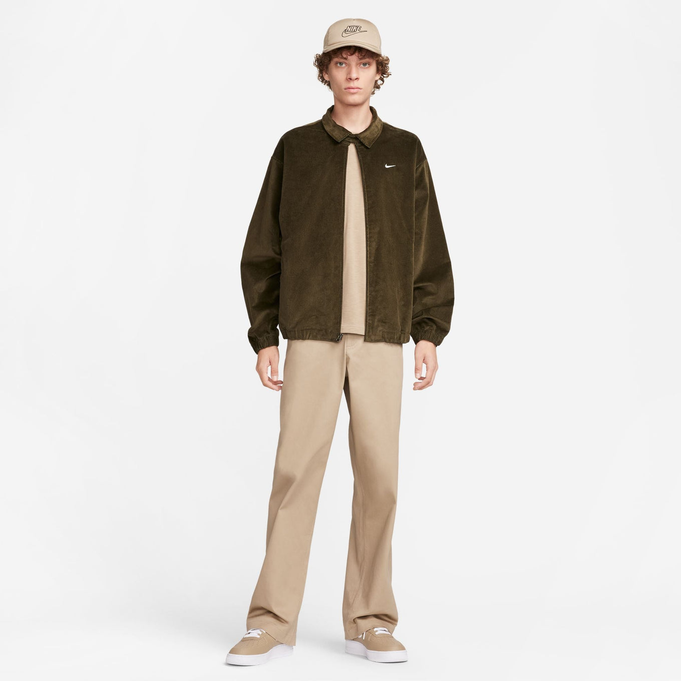 Stylish and high-quality Nike footwear, apparel, and accessories for men and women