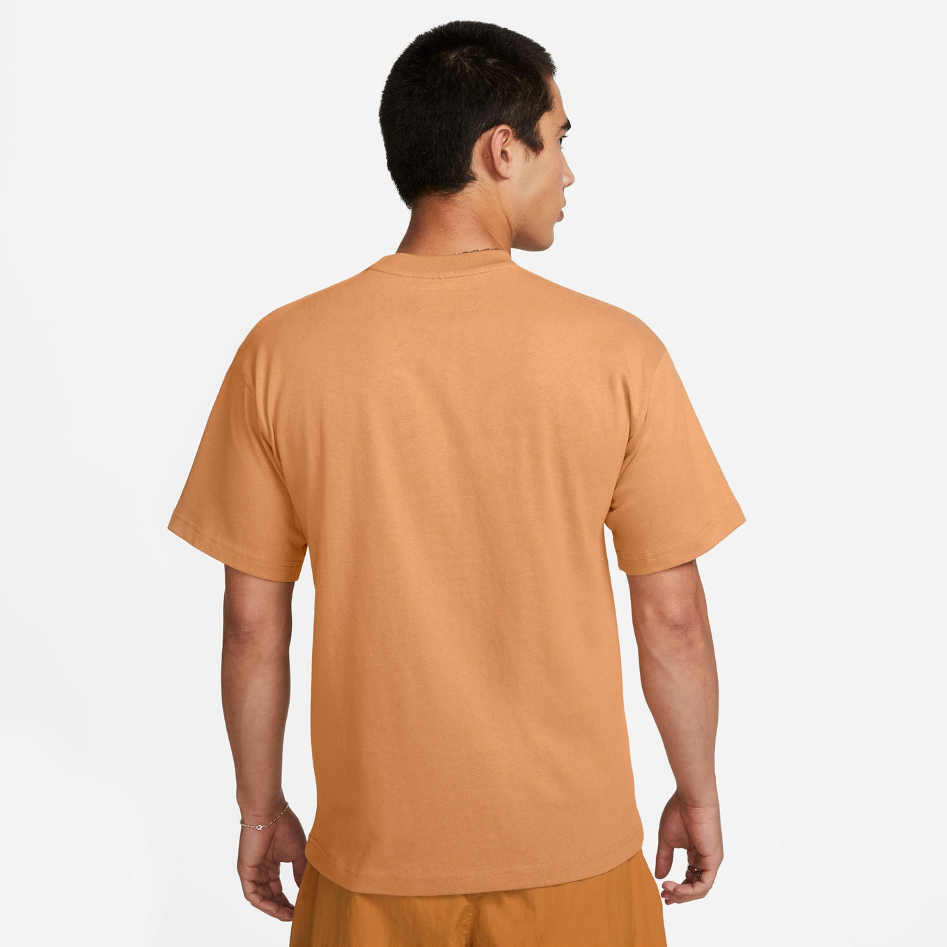 Shop the NIKE SNEAKER EVLTN apparel collection now only via Atmos Philippines | atmos.ph