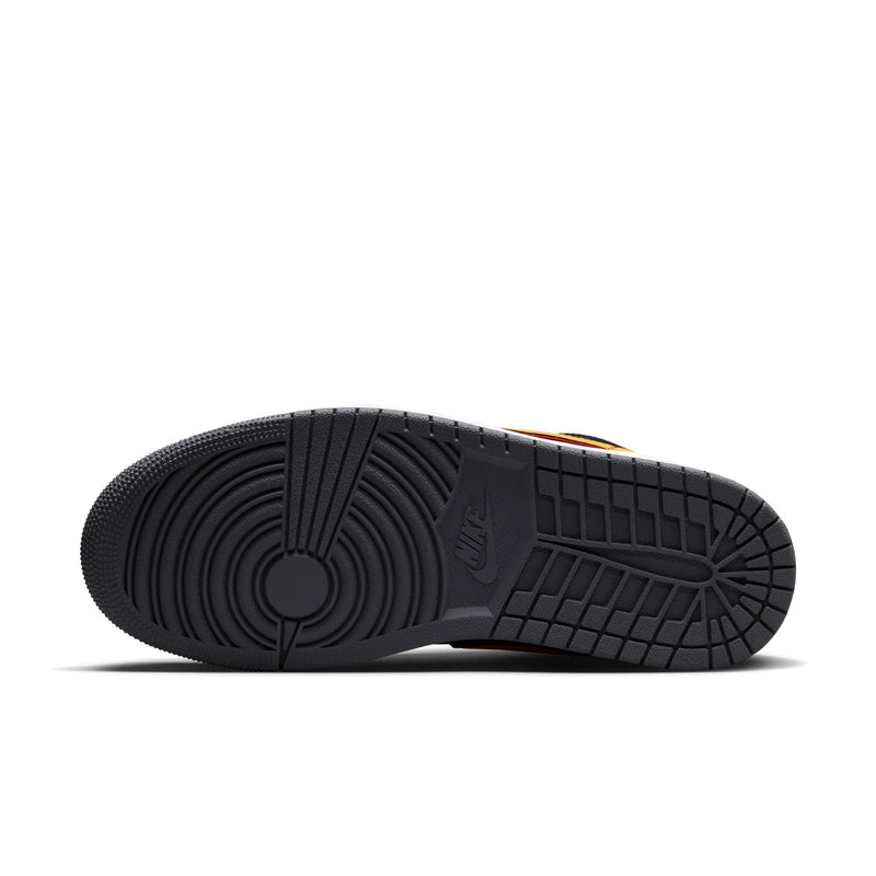 Stylish and high-quality Nike footwear, apparel, and accessories for men and women