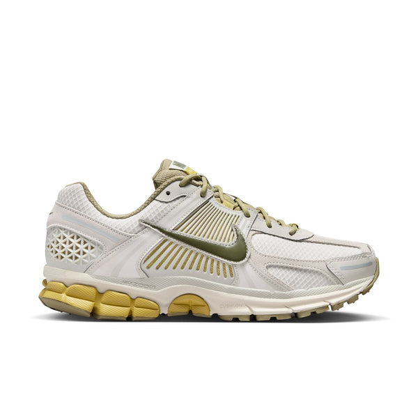 Stylish and high-quality Nike footwear, apparel, and accessories for men and women