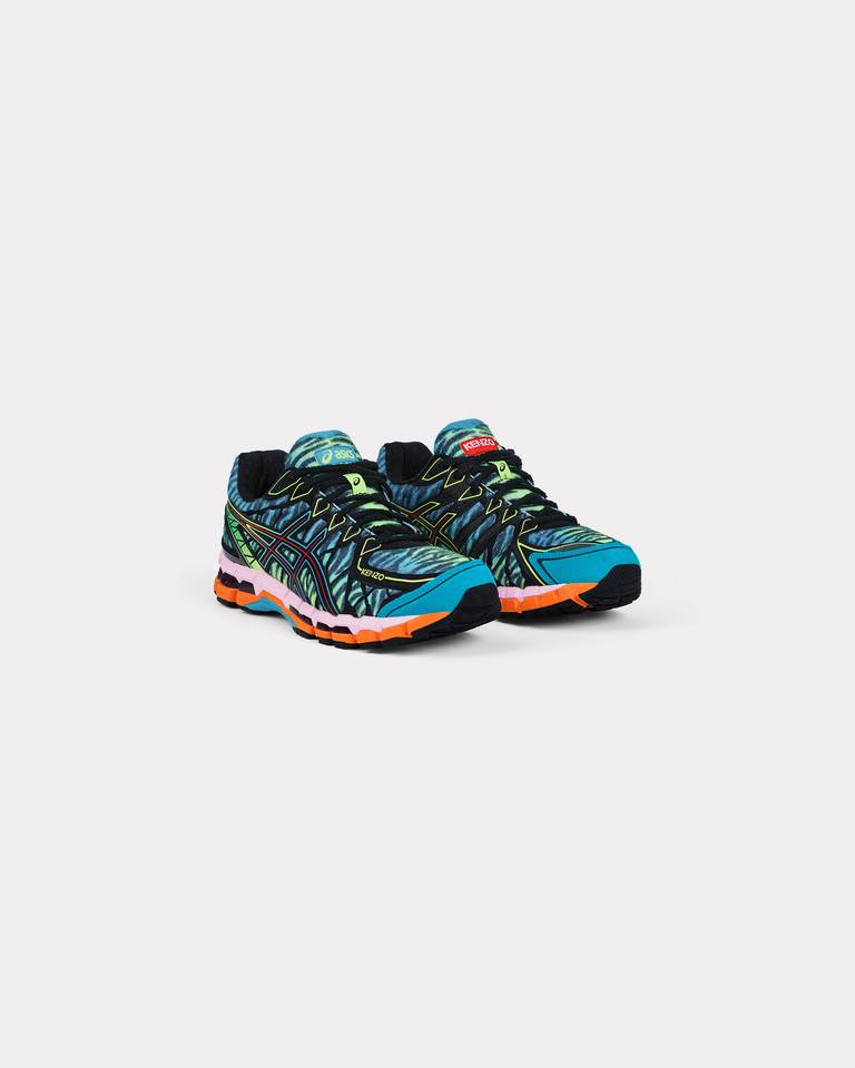 KENZO x ASICS Gel-Kayano 20 sneakers, 20th generation Kayano line, fake fur with tiger pattern, lace-up fastening, 2-layer midsole with EVA, TPU, gel, and rubber, ASICS label on the right tongue, KENZO PARIS label on the left tongue.