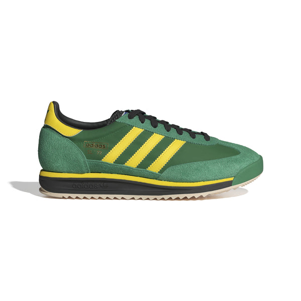 adidas sneakers with smooth leather upper, synthetic lining, EVA midsole, and rubber outsole for comfort and grip.