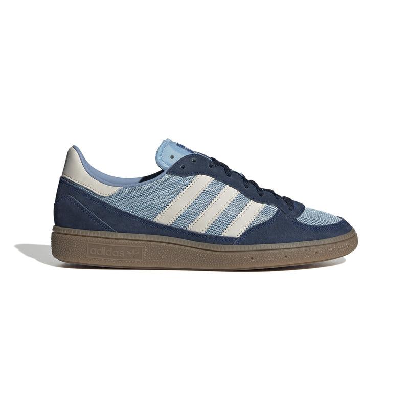 Adidas Handball Pro SPZL Trainers featuring a smooth suede and mesh upper for a comfortable fit, leather lining for added luxury, and a rubber outsole for stability and grip.