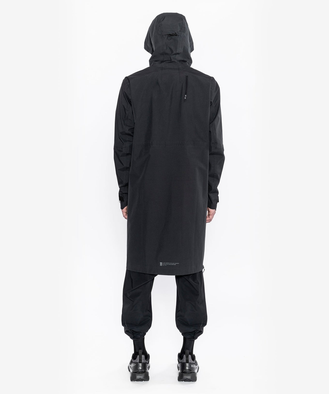 A selection of Salomon's Fall Winter 2023 shoes and accessories, ready for your next outdoor adventure.