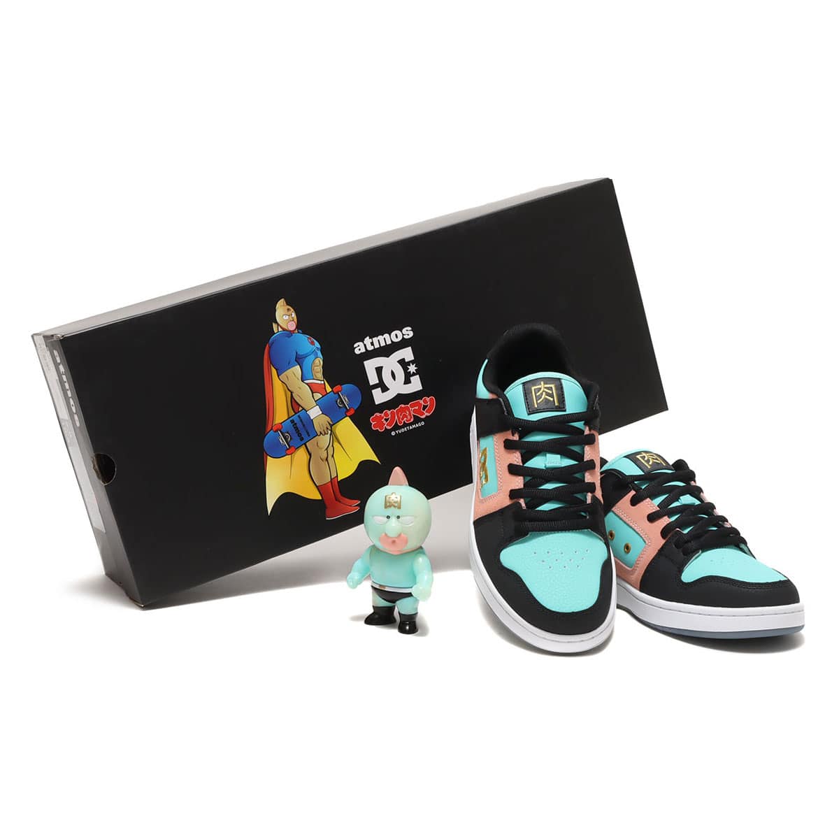 Triple collaboration between MANTECA, Kinnikuman, and atmos: Sneakers featuring iconic characters and a soft vinyl set in various colors