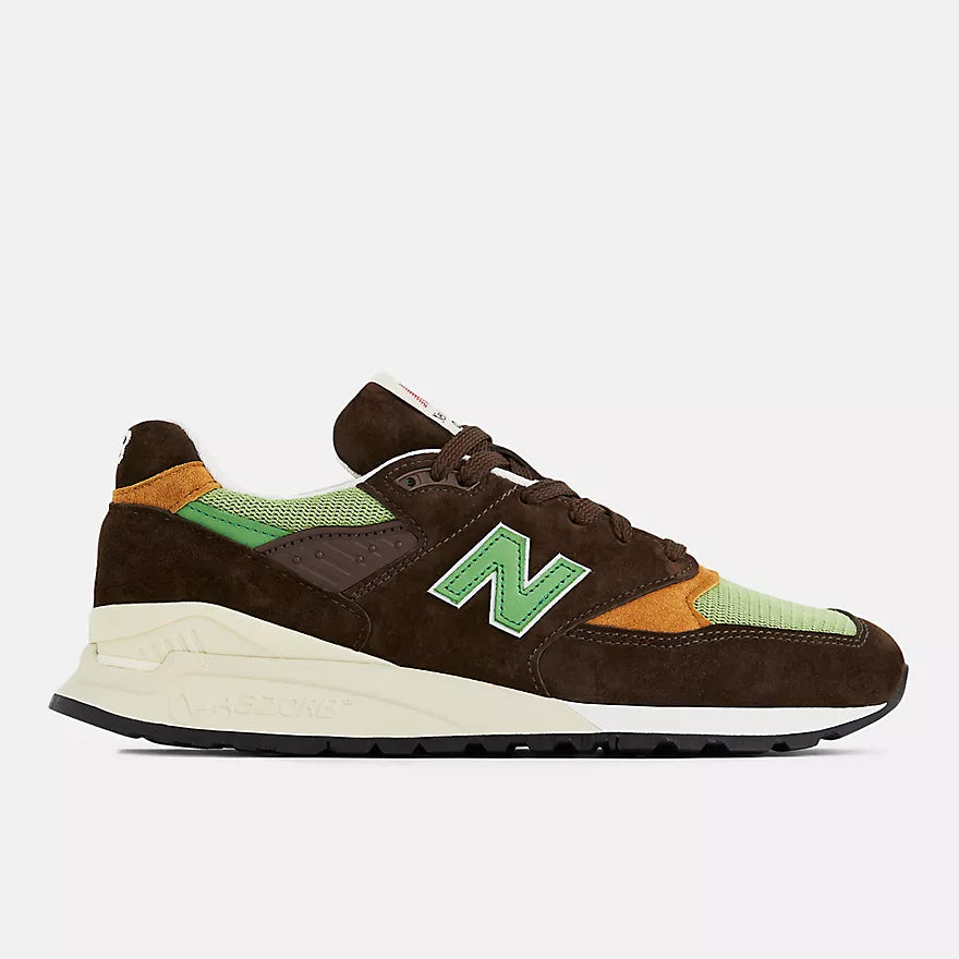 New Balance September 2023 Collection featuring a variety of sneakers, apparel, and accessories for men and women | ATMOS.PH
